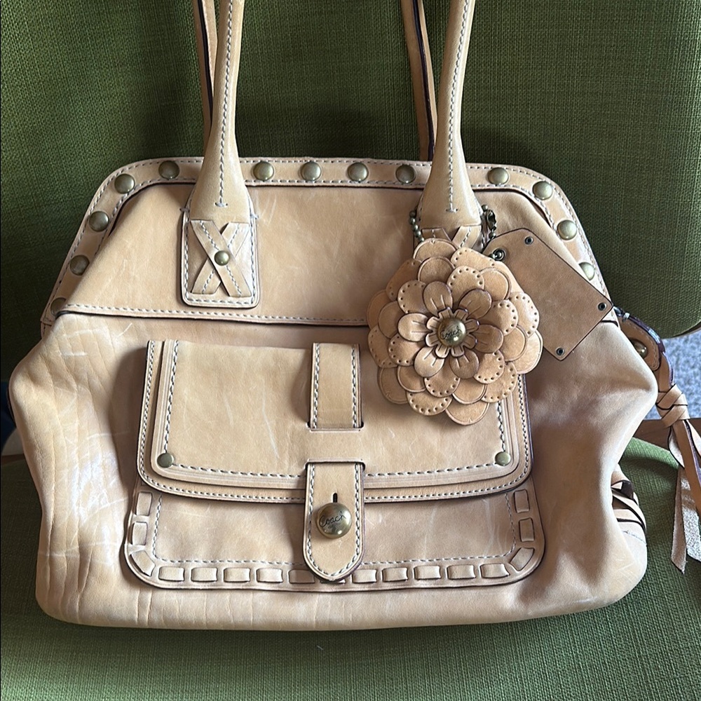 Coach Tan Legacy Thompson Bag Vachetta Leather Brass Studs. Flower Charm Limited